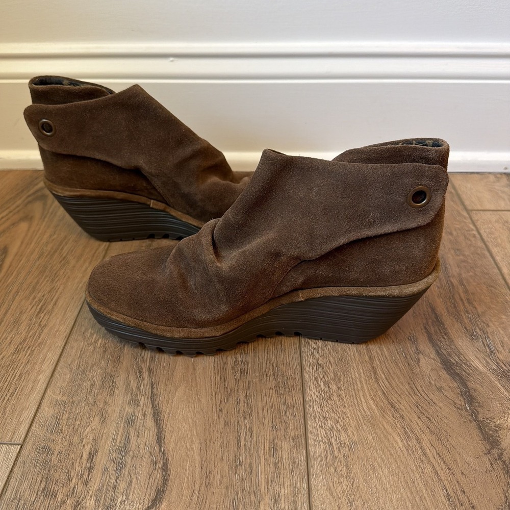 FLY London Women's Wedge Ankle Boot Brown EU 39 US 8.5 Suede Fold Over Round Toe